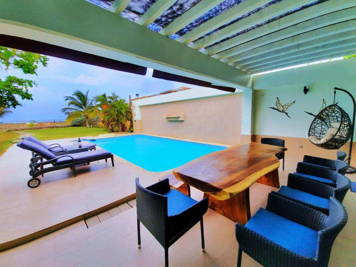 Beach Villa Sol & Mar Cartagena, Beachfront & Private Pool Exterior foto